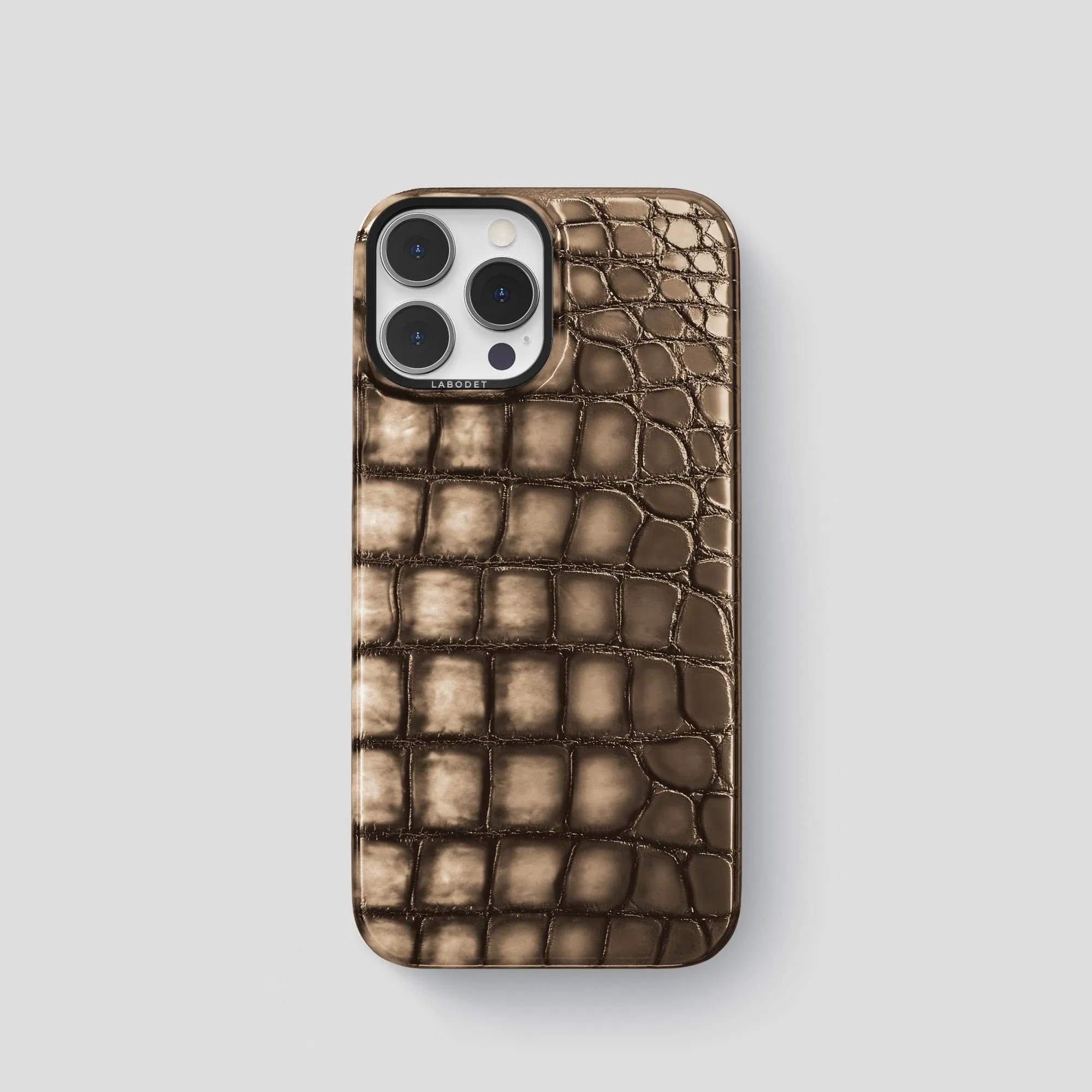 Classic Case For iPhone 15 Pro In Patina Alligator Slim Look Anti Shock Layer