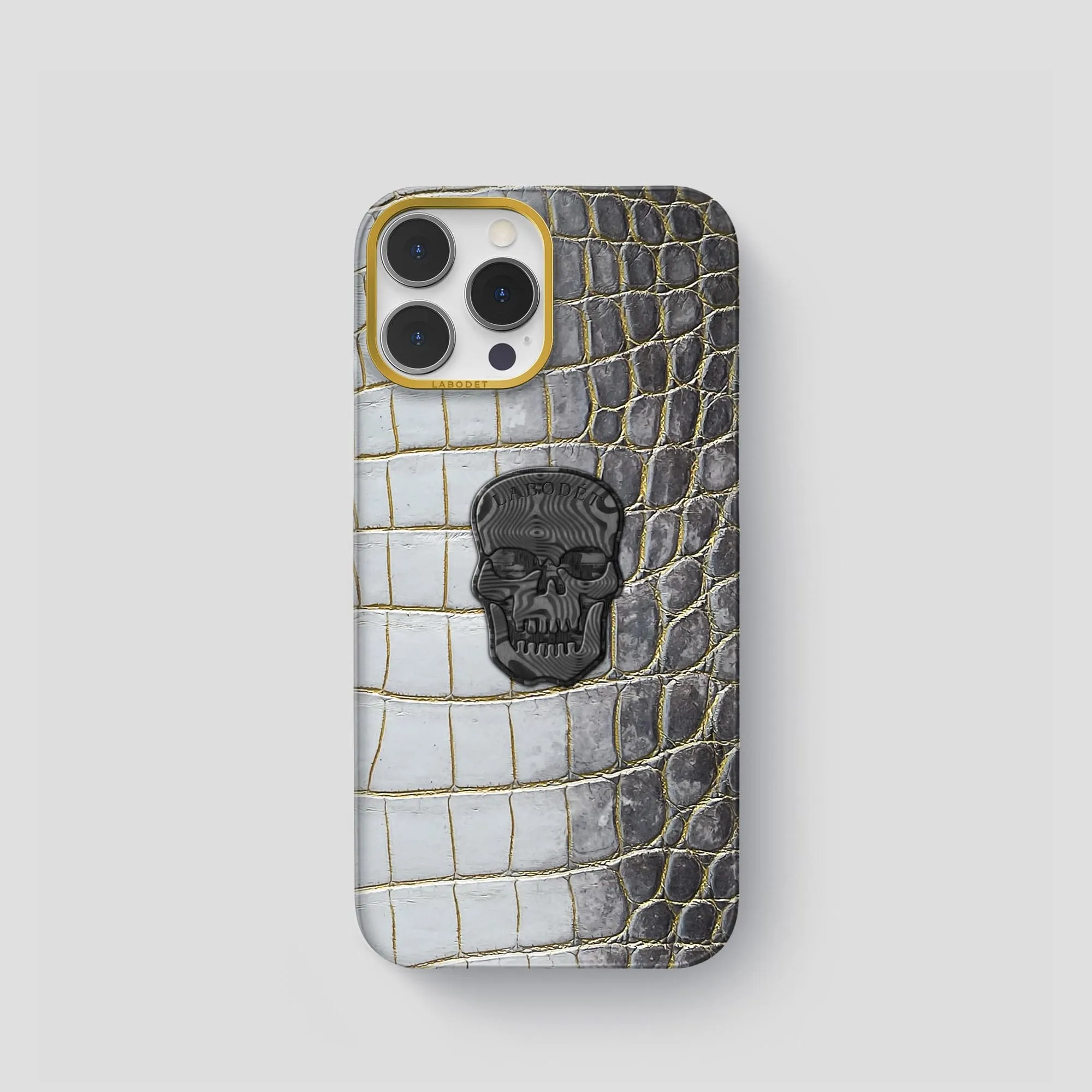 Simple Style professional accessory Classic Case With Carbon Skull For iPhone 15 Pro In Himalayan Crocodile