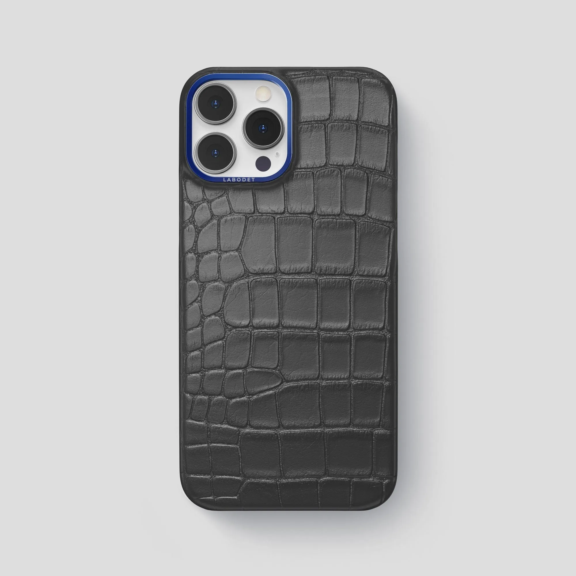 Classic Case For iPhone 15 Pro Max In Alligator Simple Texture Premium Edge Design