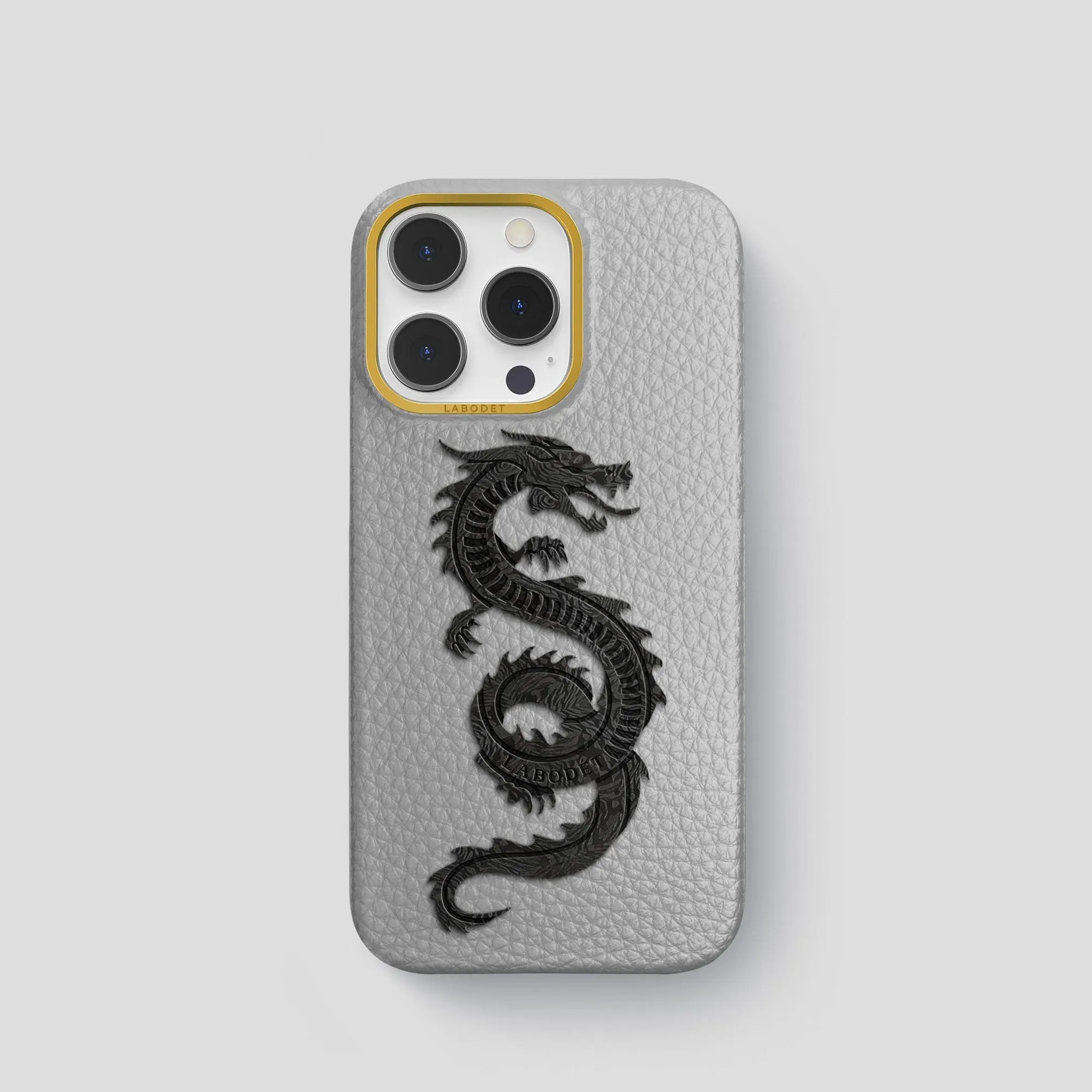 Compact Frame Classic Case With Carbon Dragon For iPhone 15 Pro In Calf