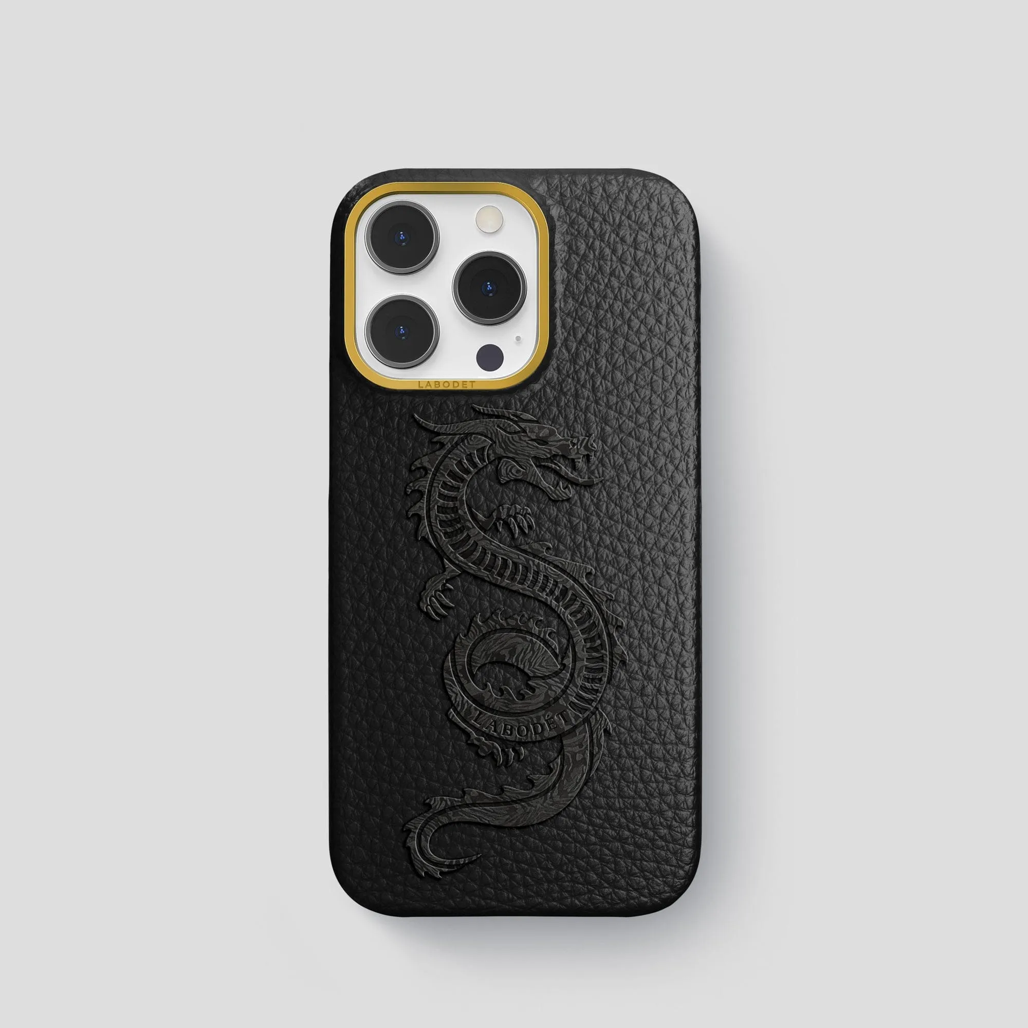 Classic Case With Carbon Dragon For iPhone 15 Pro In Calf Matte Coating Finish