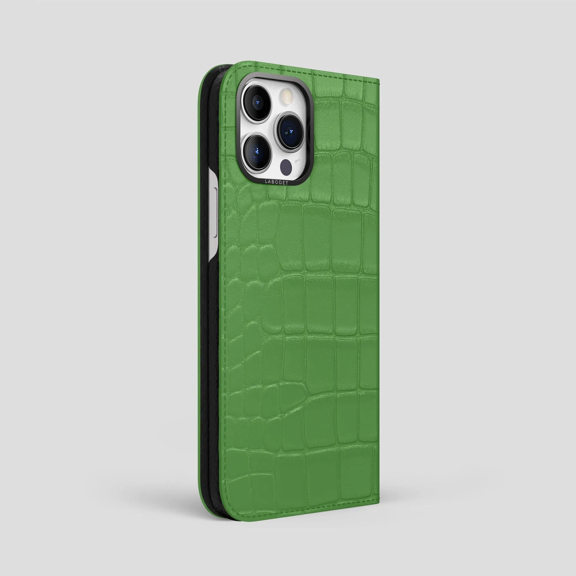 Outdoor Use Folio Case For iPhone 15 Pro Max In Alligator
