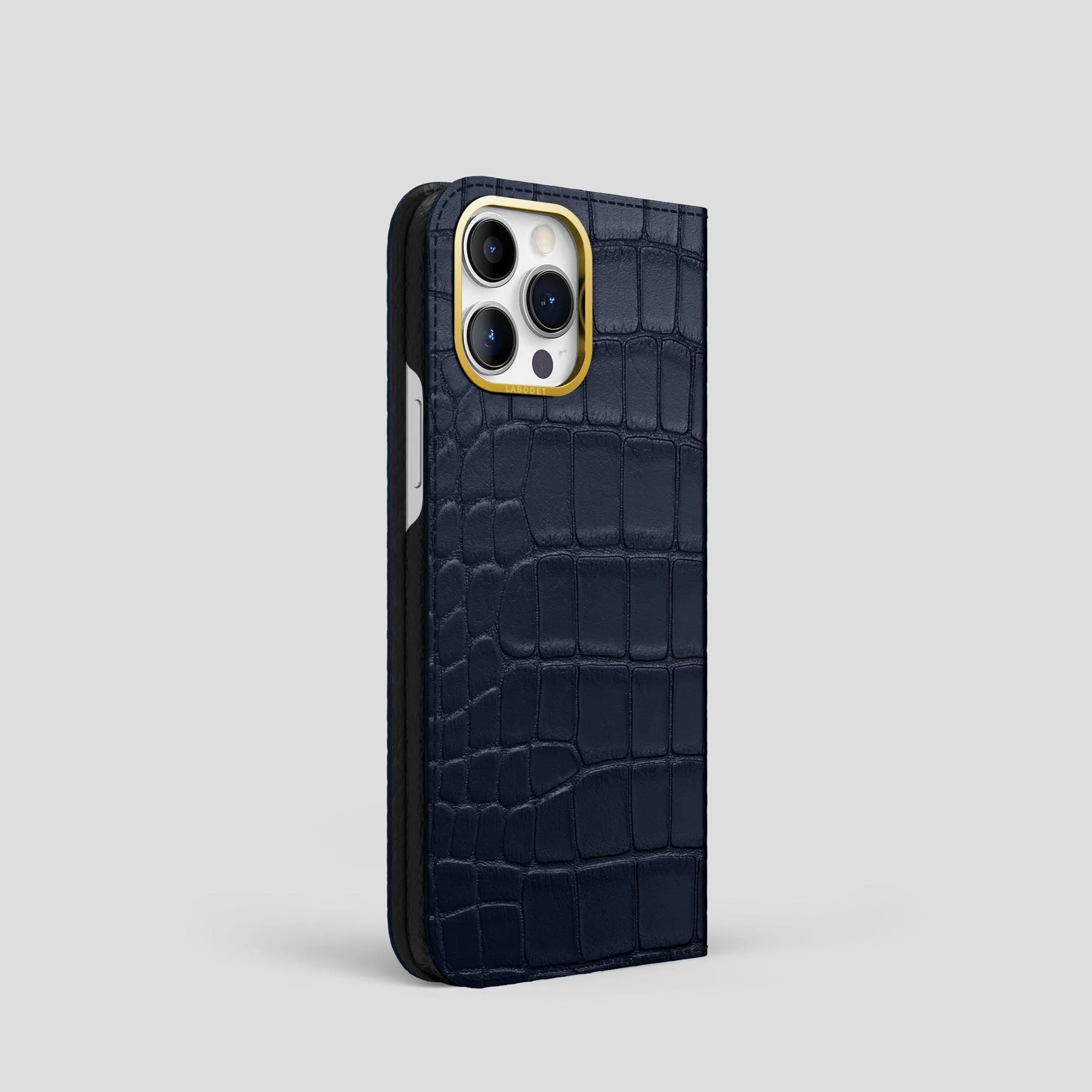 Edge Protection Folio Case For iPhone 15 Pro In Alligator