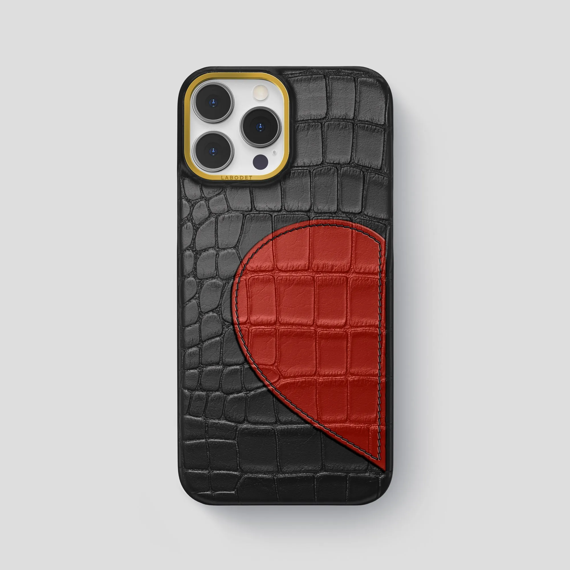 simple design Flexible Material Classic Case With Half Heart - Right For iPhone 15 Pro Max In Alligator