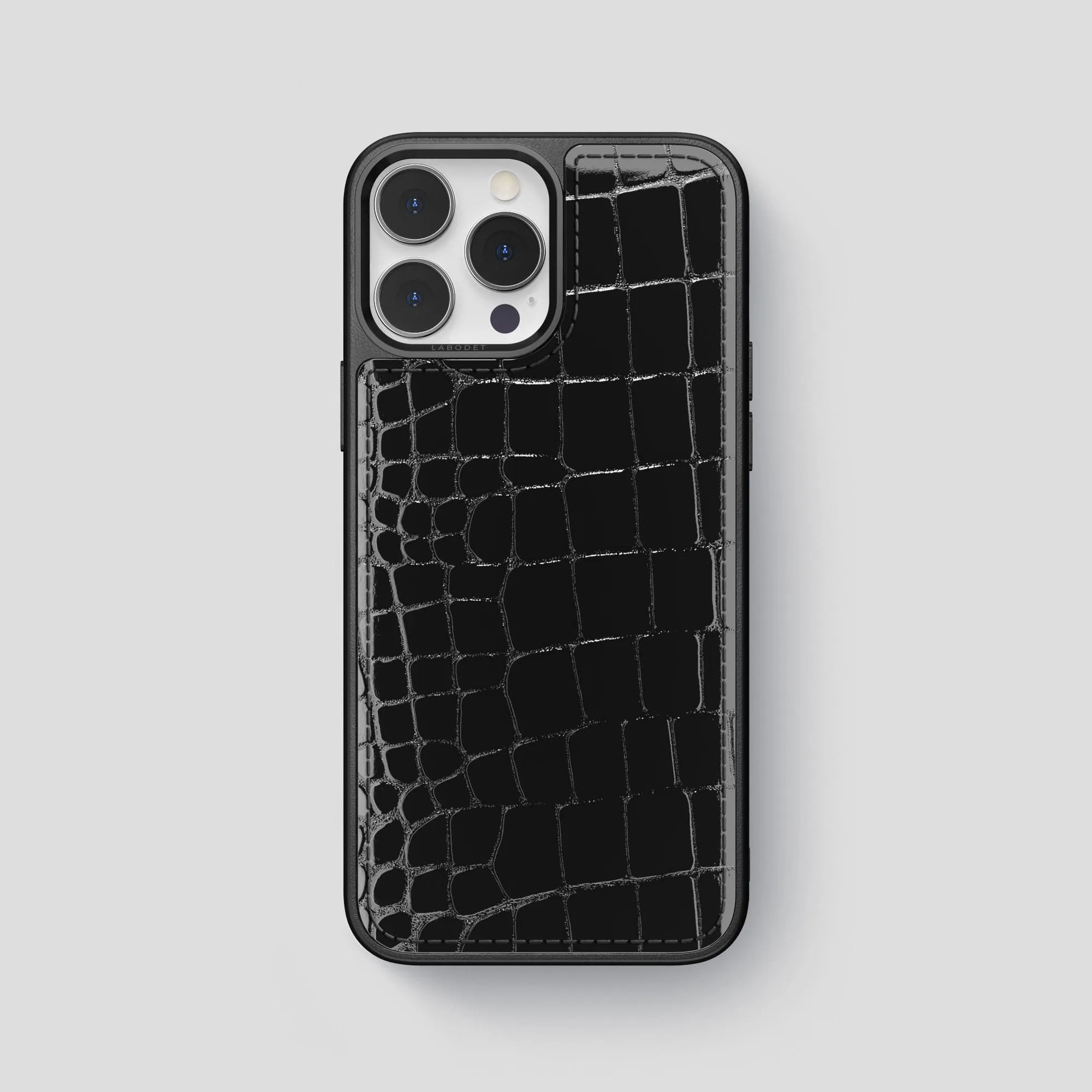 Sport Case For iPhone 15 Pro Max In Shiny Alligator Lightweight Feel