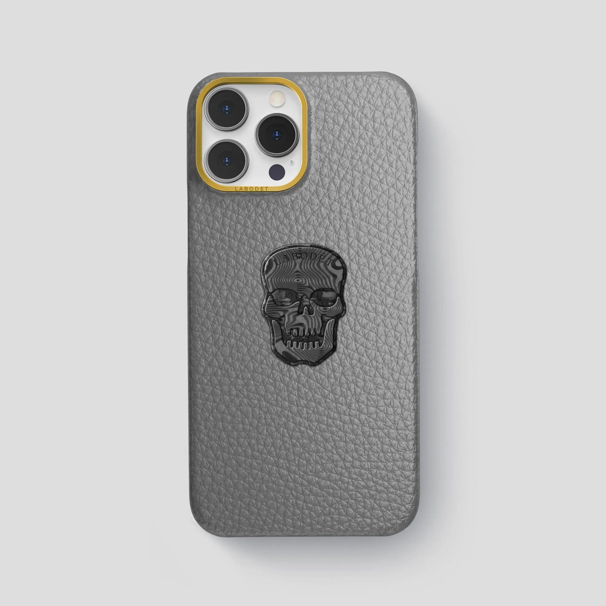 Classic Case With Carbon Skull For iPhone 15 Pro Max In Calf Premium Style Flexible Pattern Texture